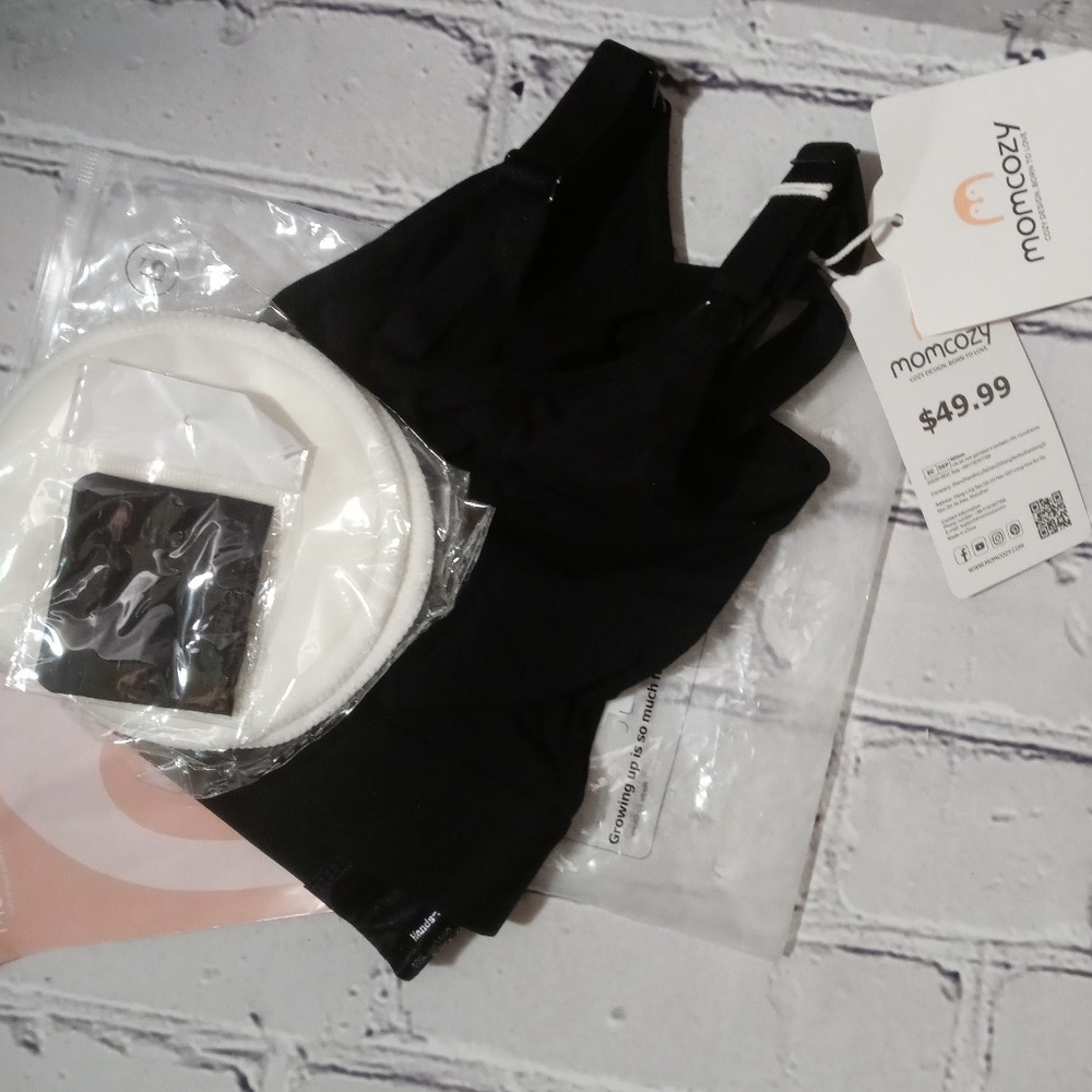 Momcozy breast feeding bra